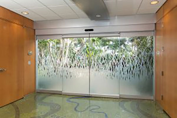 automatic sliding doors for hospitality